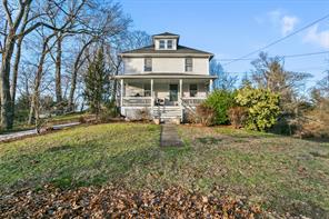 168 Kings Drive, Southport