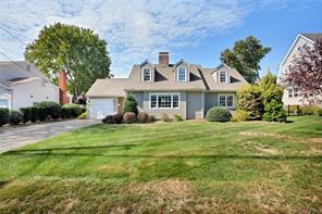 186 Puritan Road, Fairfield