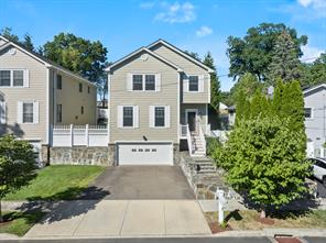 24 Warsaw St, Fairfield