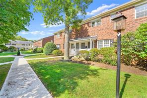 245 Unquowa Road, #30, Fairfield