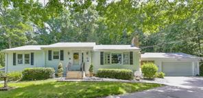 5 Oakridge Road, Trumbull