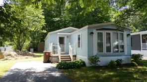 57 Woodland Park, Shelton