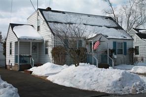 62 Forest Avenue, Fairfield