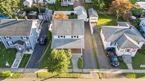 77 Allyndale Road, Stratford