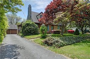 77 Orchard Hill Drive, Fairfield