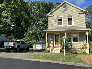 78 Woodland Road, Stratford