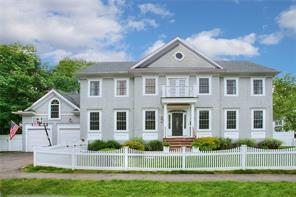 792 South Pine Creek Road, Fairfield
