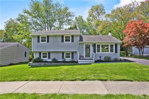 83 Pepperidge Circle, Fairfield